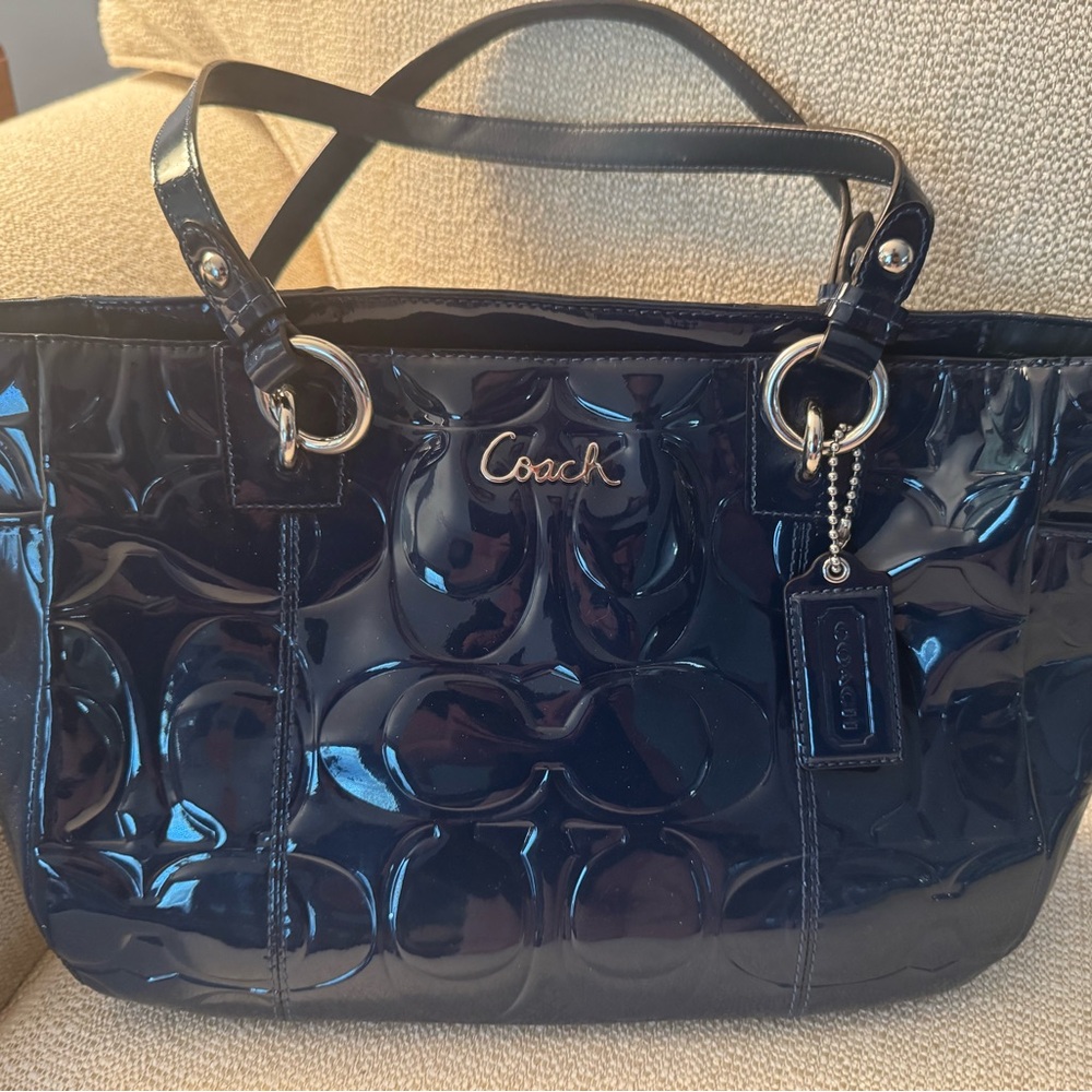 Coach NAVY Patent LEATHER purse